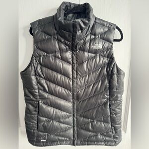 THE NORTH FACE Women’s Full Zip 550 Goose Down Puffer Vest Size Large